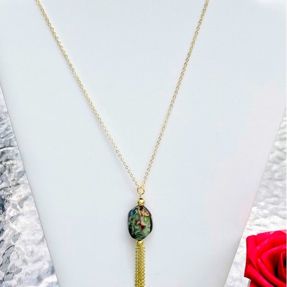 Abalone Shell Necklace, Tassel Gold Plated - Picture 3 of 9